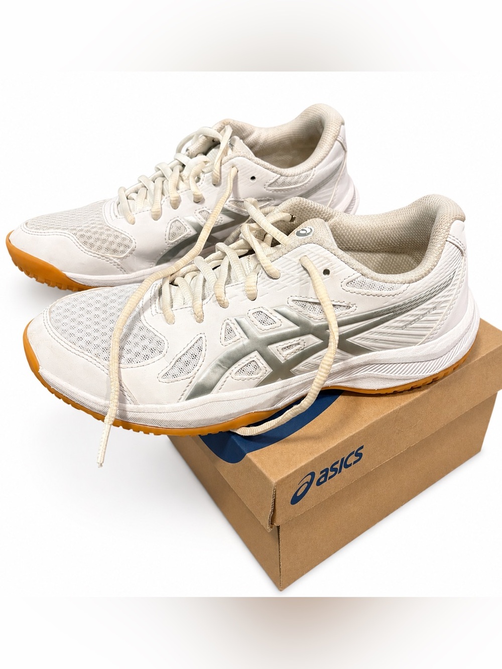 ASICS Women’s Volleyball Court Shoes White/Gum Sole Size 7.5 EUC - Picture 2 of 4